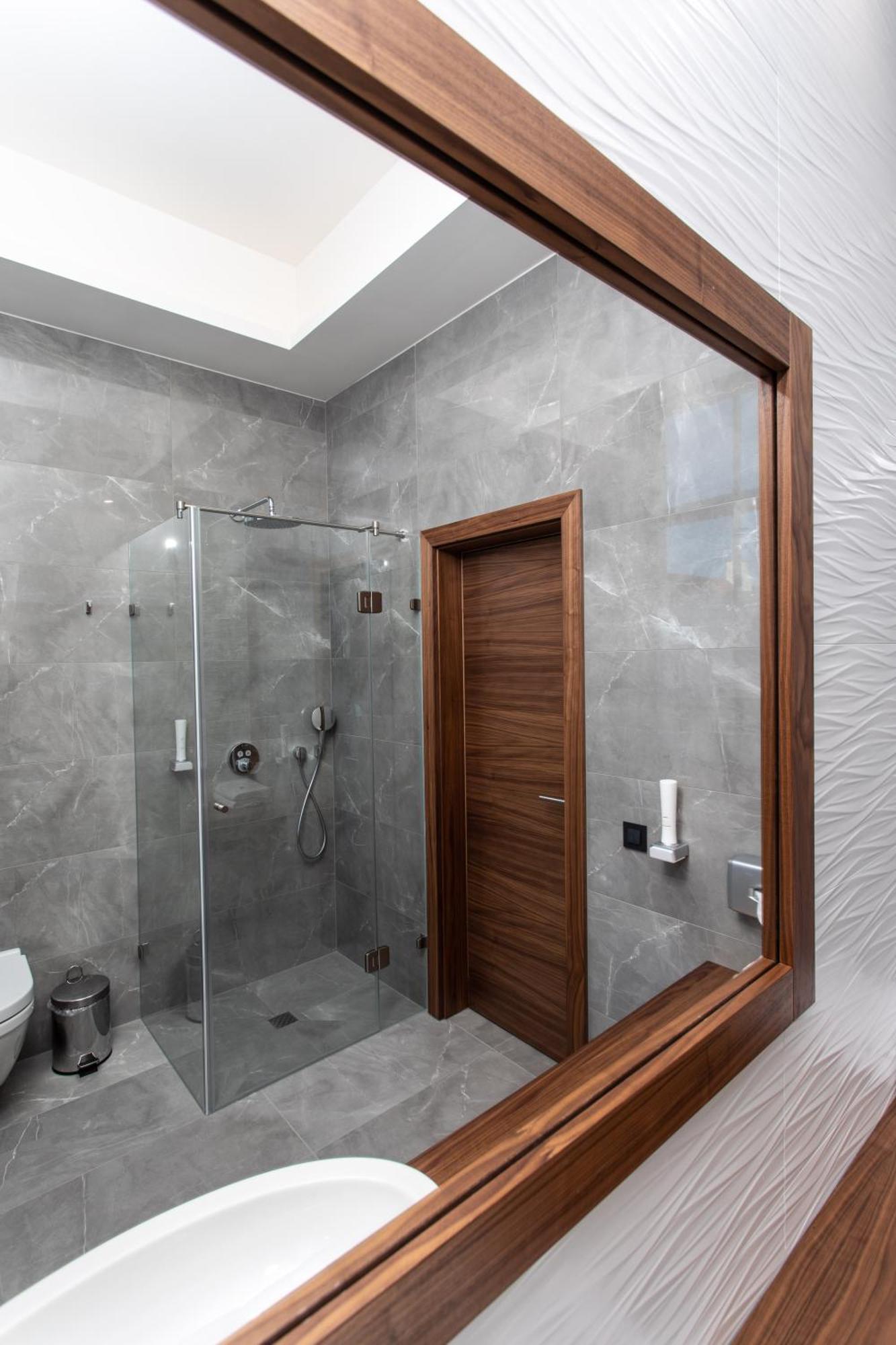Artis Boutique Hotel Szombathely Buitenkant foto